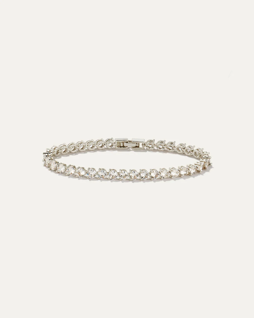 Inheritance Tennis-Armband mit simulierten Diamanten in Silber