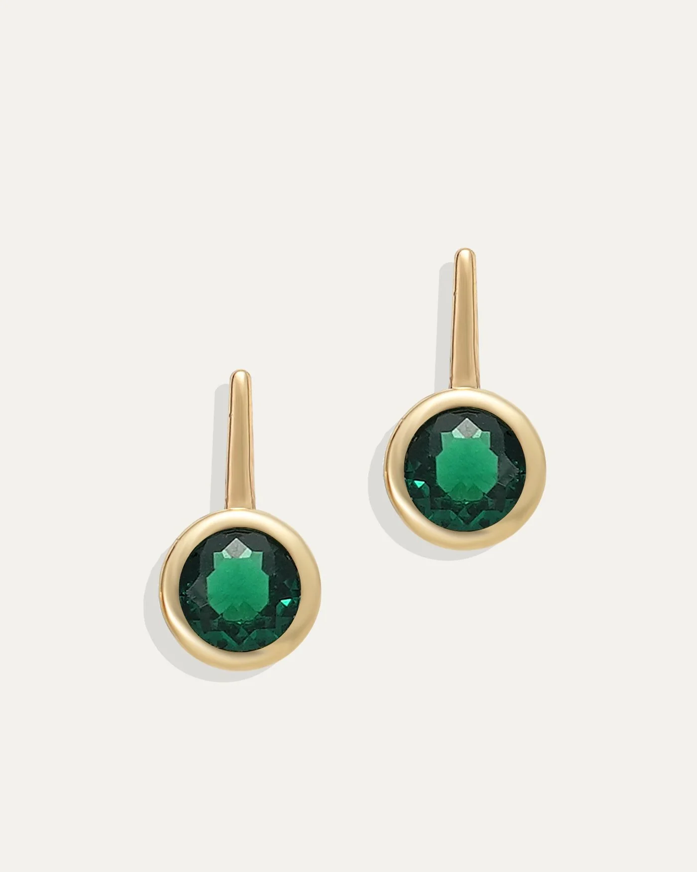 Ava Bar Stud Earrings in Emerald with Bezel-Set Glass Cabochon