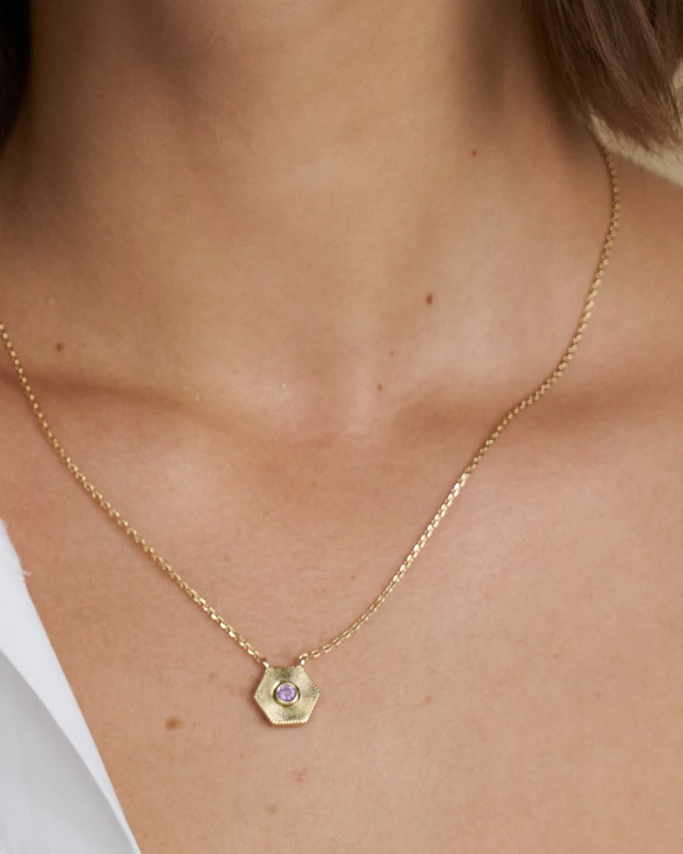 Power Stone Pendant Adjustable Necklace in Silver Pearl